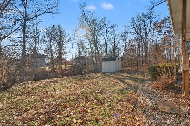 8 Slaggford Lane, Bella Vista, AR 72714