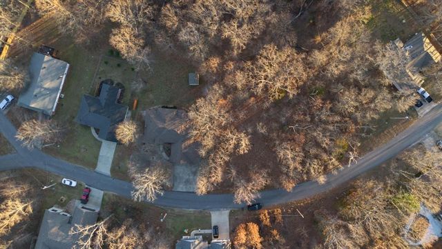 8 Slaggford Lane, Bella Vista, AR 72714