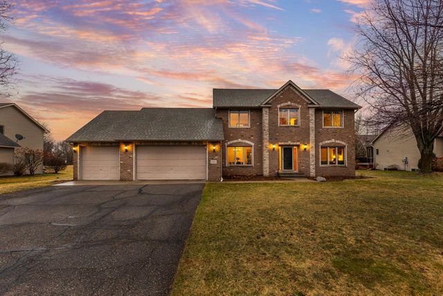 4102 Red Oak Lane, Chanhassen, MN 55331