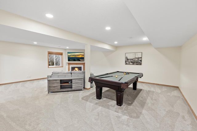 4102 Red Oak Lane, Chanhassen, MN 55331