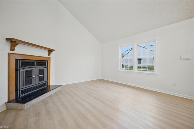 127 Parkway DR, Hampton, VA 23669