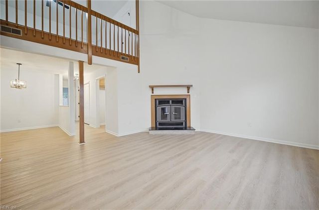 127 Parkway DR, Hampton, VA 23669