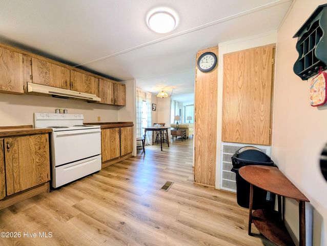 35 Saddle Ridge Road, Currie, NC 28435