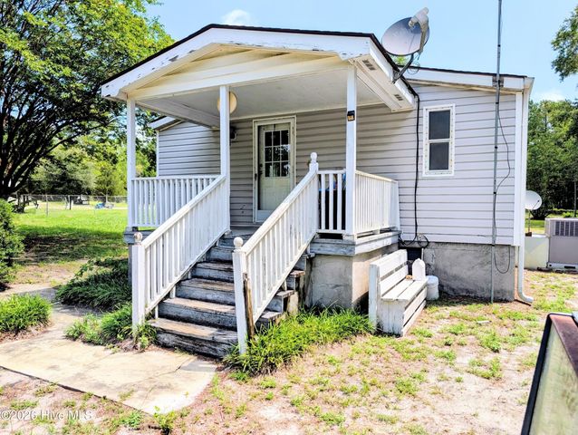 35 Saddle Ridge Road, Currie, NC 28435