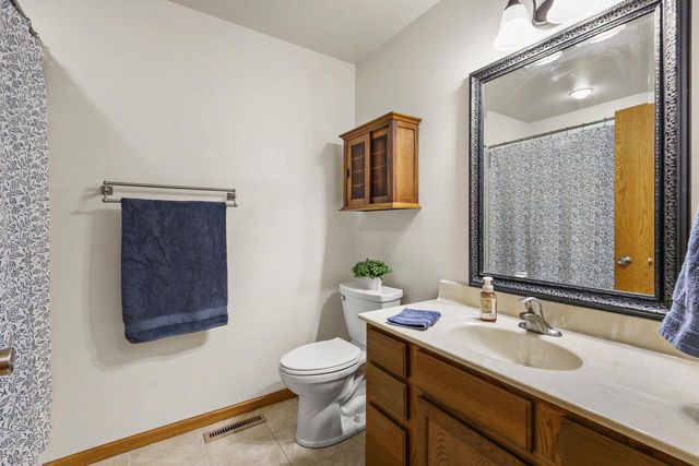141 Shawn Avenue, Arlington, WI 53911