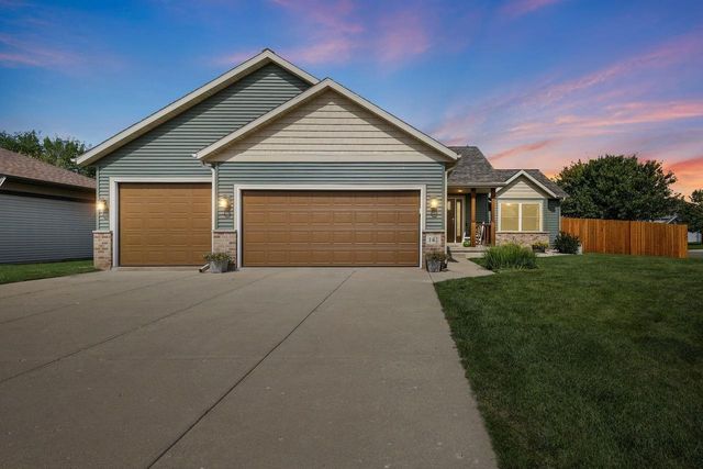 141 Shawn Avenue, Arlington, WI 53911