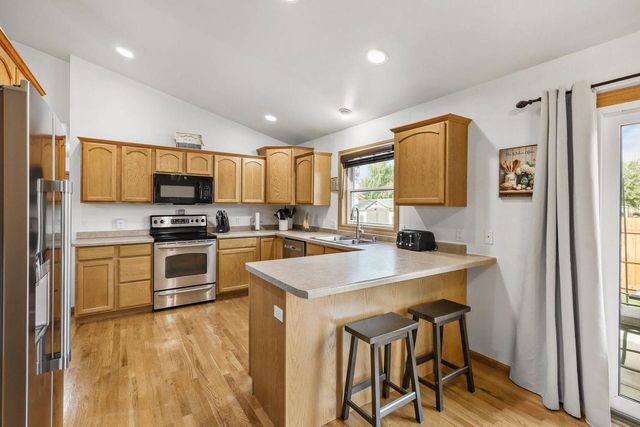 141 Shawn Avenue, Arlington, WI 53911