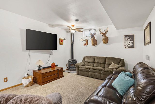 141 Shawn Avenue, Arlington, WI 53911