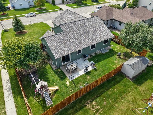 141 Shawn Avenue, Arlington, WI 53911