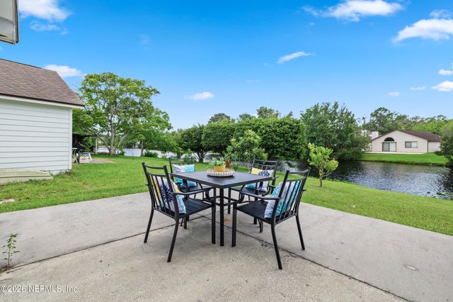 2922 LANTANA LAKES Drive E, Jacksonville, FL 32246
