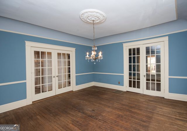 2265 E Lake Road NE, Atlanta, GA 30307