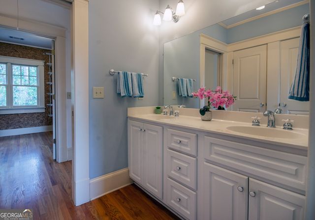 2265 E Lake Road NE, Atlanta, GA 30307