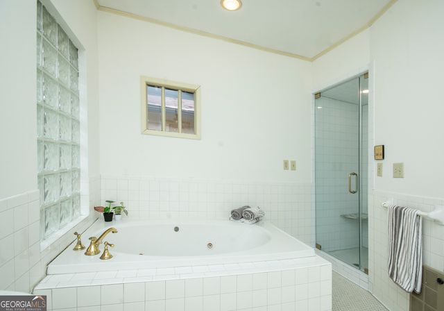 2265 E Lake Road NE, Atlanta, GA 30307