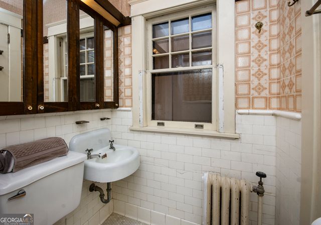 2265 E Lake Road NE, Atlanta, GA 30307