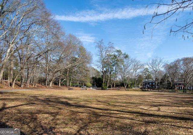 2265 E Lake Road NE, Atlanta, GA 30307