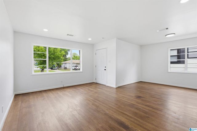 2005 49TH STREET, Birmingham, AL 35208