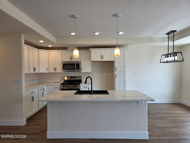 203 Cleek Court, Yerington, NV 89447
