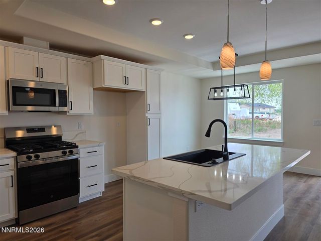 203 Cleek Court, Yerington, NV 89447