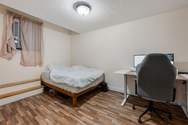 21 Aberdeen Street B, Boston, MA 02215