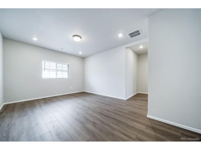 5174 N Quatar St, Aurora, CO 80019