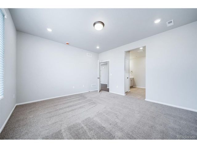 5174 N Quatar St, Aurora, CO 80019