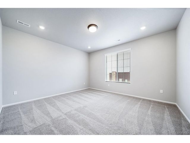 5174 N Quatar St, Aurora, CO 80019