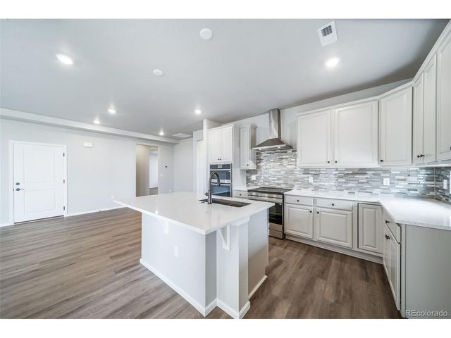 5174 N Quatar St, Aurora, CO 80019