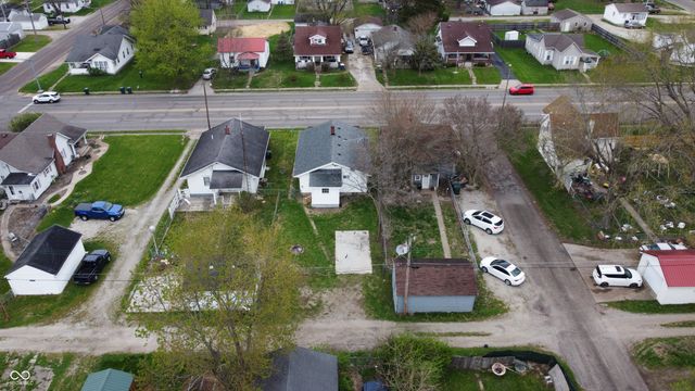 1605 W Memorial Drive, Muncie, IN 47302