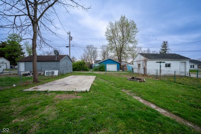 1605 W Memorial Drive, Muncie, IN 47302
