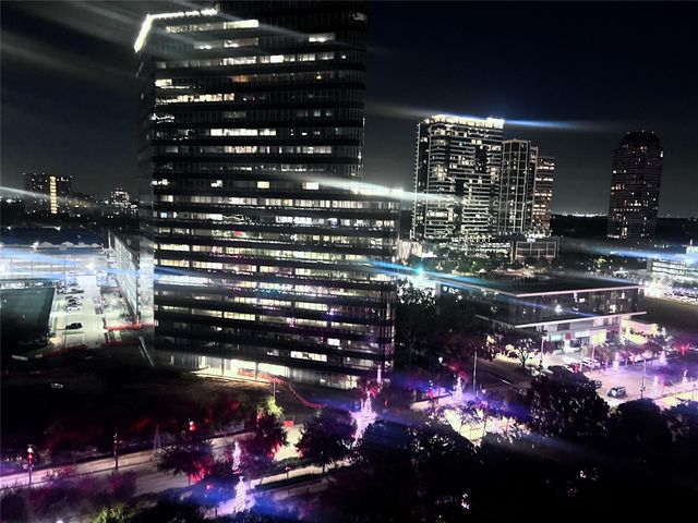 1901 Post Oak Boulevard 2112, Houston, TX 77056