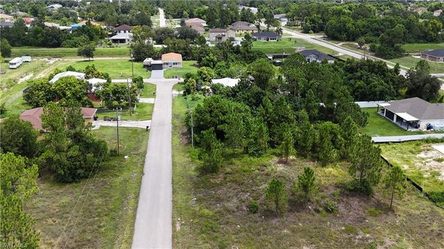 1404 Venice AVE N, Lehigh Acres, FL 33971