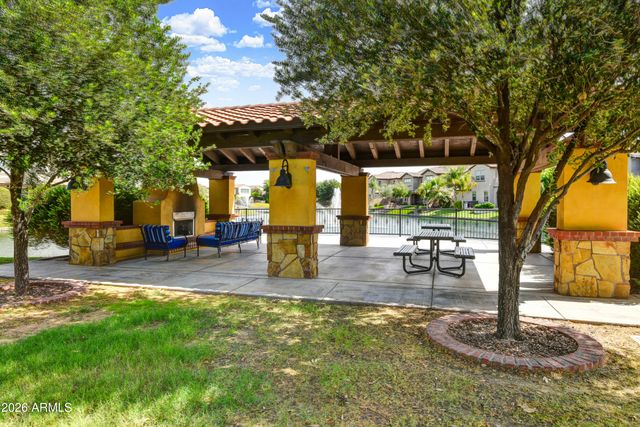 4077 S SABRINA Drive 71, Chandler, AZ 85248