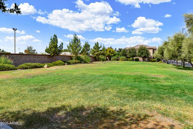 4077 S SABRINA Drive 71, Chandler, AZ 85248