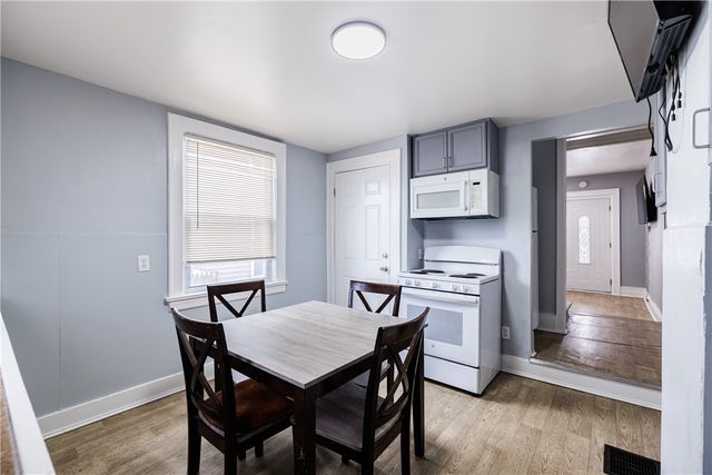 184 Fulton Avenue, Rochester, NY 14613