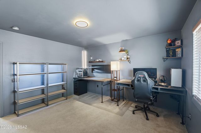 6017 S Sweet Birch Lane, Tucson, AZ 85747