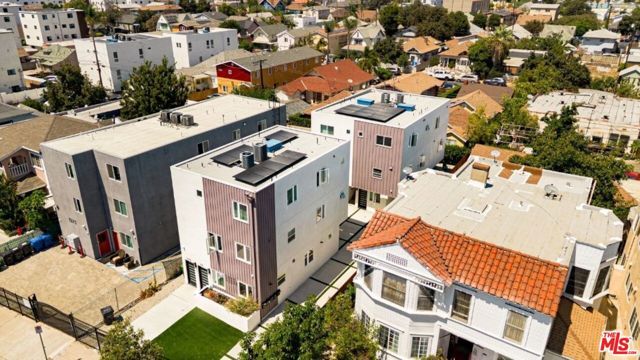 1269 W 36th Street, Los Angeles, CA 90007
