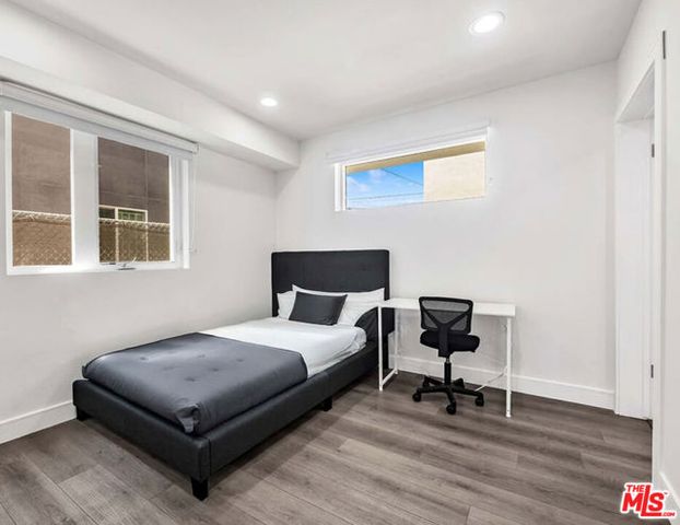 1269 W 36th Street, Los Angeles, CA 90007
