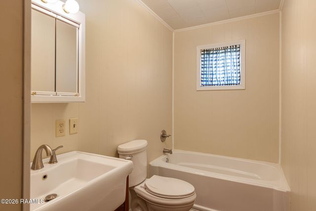 935 Patricia Street, Rayne, LA 70578