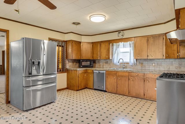 935 Patricia Street, Rayne, LA 70578