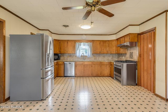 935 Patricia Street, Rayne, LA 70578