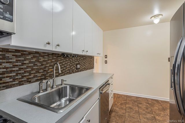 25125 71st Avenue 110A, Bellerose, NY 11426