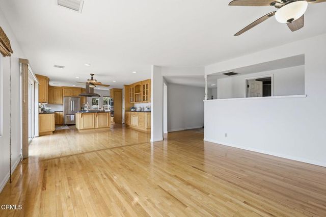 84 Natalie Way, Camarillo, CA 93010