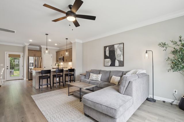 2551 Napa Valley Way, Columbia, TN 38401