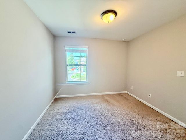 5658 Stonewells Drive, Charlotte, NC 28278