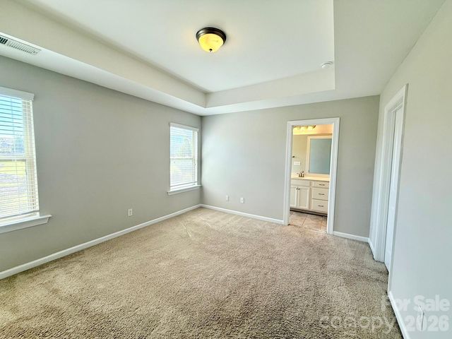 5658 Stonewells Drive, Charlotte, NC 28278