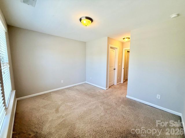 5658 Stonewells Drive, Charlotte, NC 28278