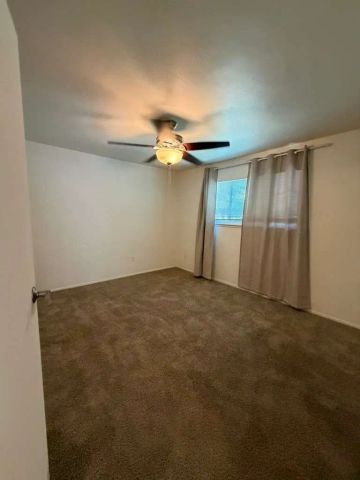 4608 Via Vista, Huntington Beach, CA 92649