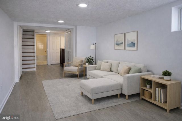 4004 MITCHELL ST, Philadelphia, PA 19128