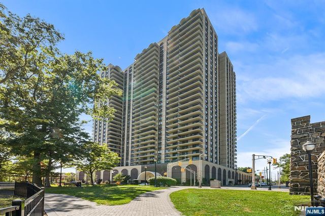 7855 Boulevard 26G, North Bergen, NJ 07047