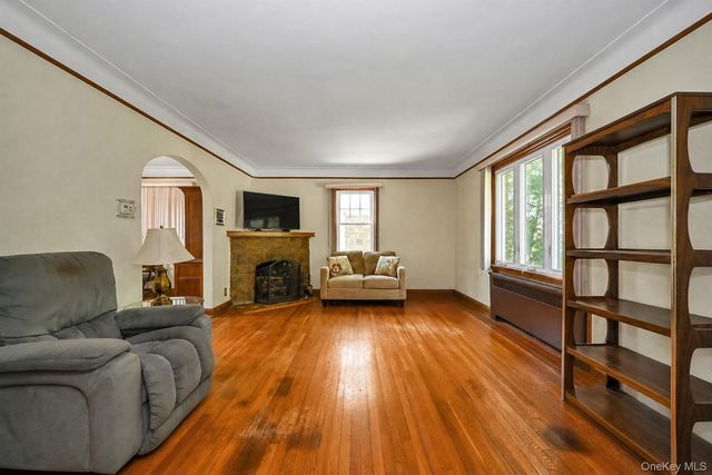 163-14 25th Drive, Flushing, NY 11358